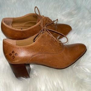 Patricia Nash Anna lace up oxfords